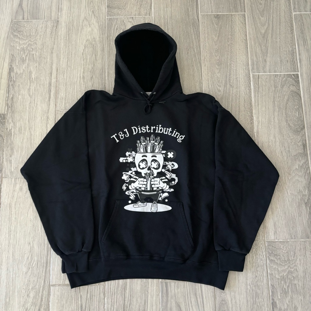 T&J Distributing Hoodie Sweater Men’s Large Skull Graphic